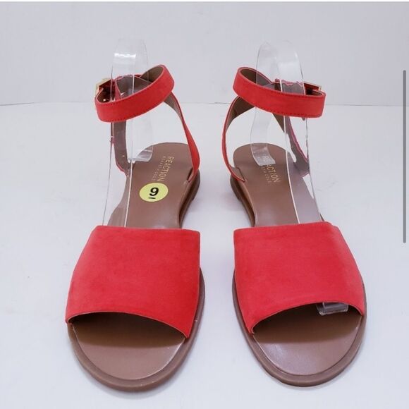 Kenneth Cole Reaction Jayme Coral
&Tan Sandals size 7 - Picture 11 of 11